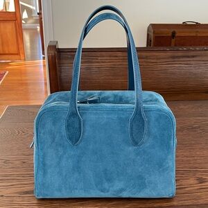 WE-AR4 The Avenue Bag